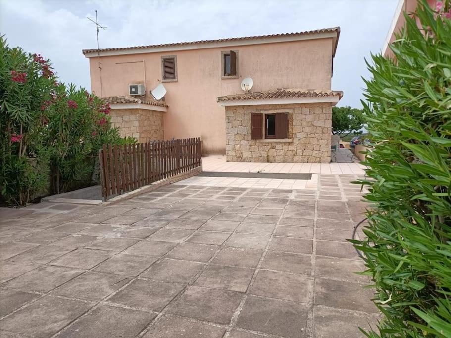 Casa A Pochi Minuti Dalla Spiaggia Di Vignola Vignola Mare エクステリア 写真